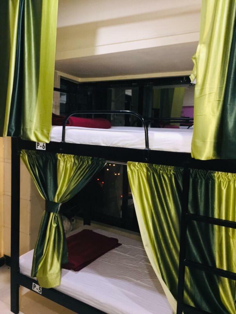 Town Hostel Mumbai - Ac Dormitory Exterior photo